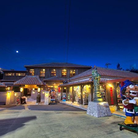 אונה Beach Resort Hotel Kalakaua מראה חיצוני תמונה
