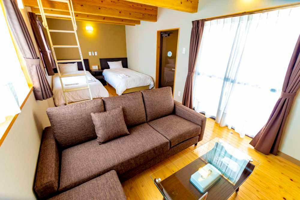 אונה Beach Resort Hotel Kalakaua מראה חיצוני תמונה